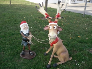 Rudolf Rentier mit Elfe, 140 cm hoch, als Weihnachtsdekoration für draussen